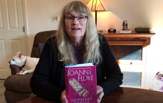 Joanne Fluke books